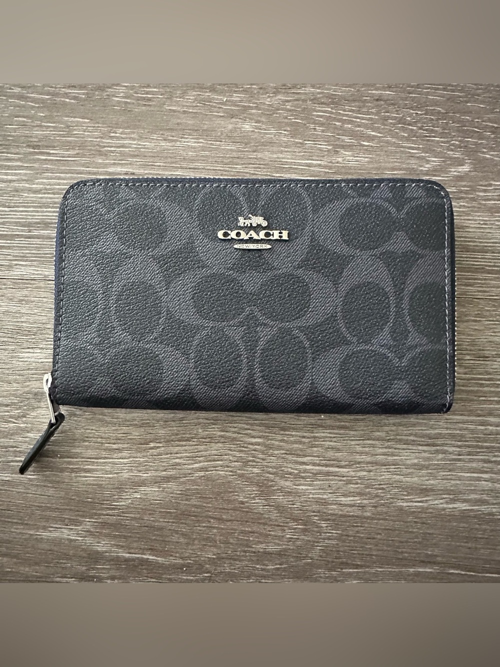 NWT Coach Medium ID Zip Wallet 88913 Signature Denim Midnight Navy